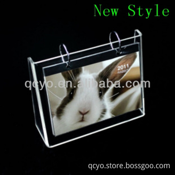 New style acrylic high quality cute desk calendar 2013